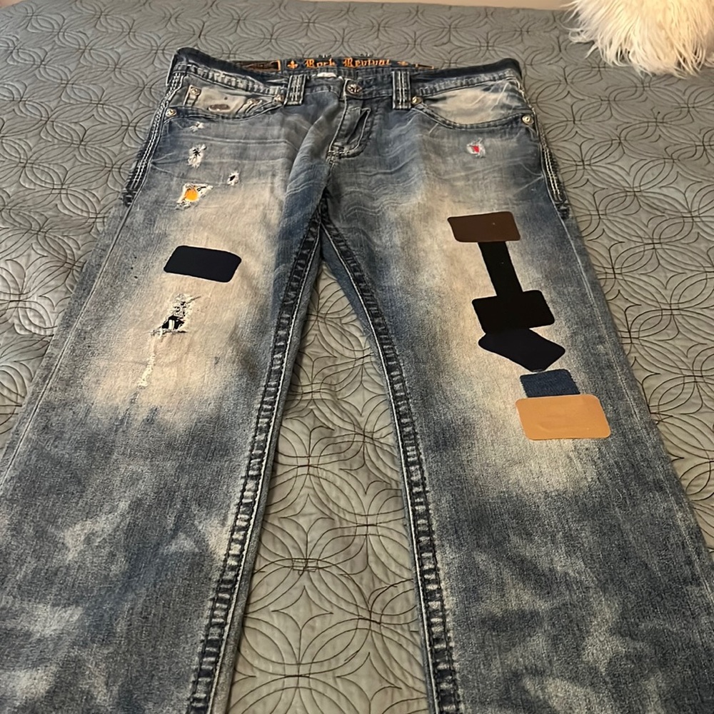 Men’s jeans. Barely worn.